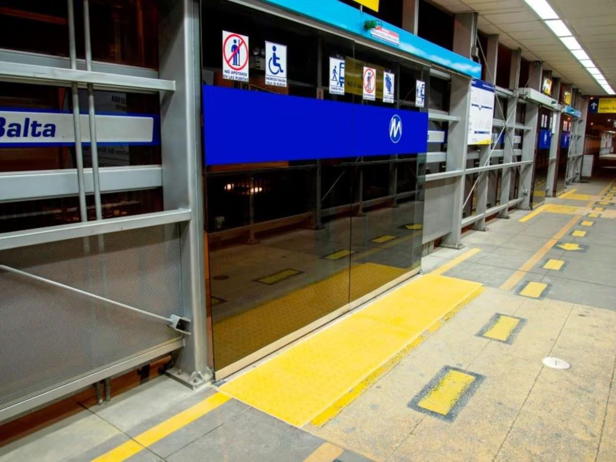 baldosa podotáctil para accesibilidad visual en Lima